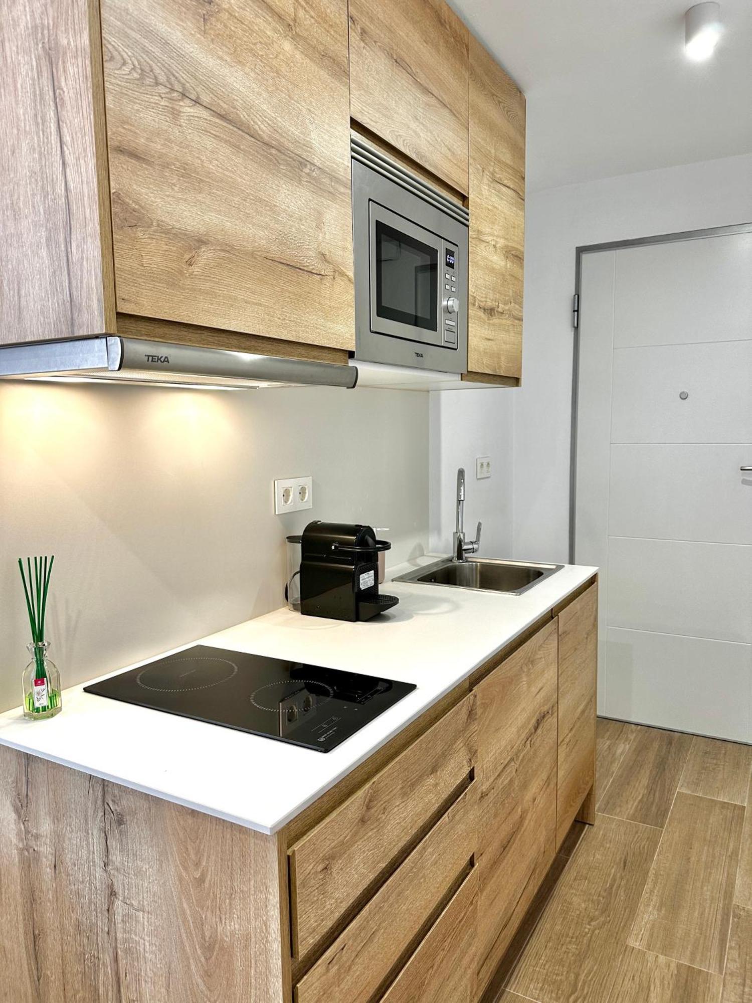 Apartamento Oasis Center With Mountain Views - Eaw Homes Marbella