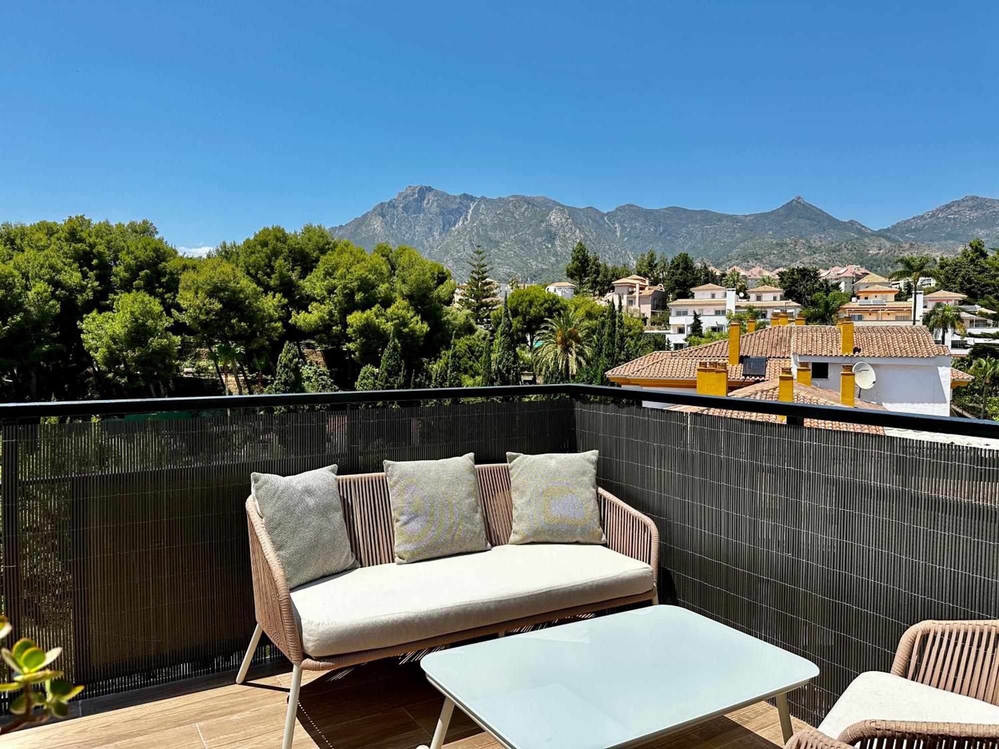 Oasis Center With Mountain Views - Eaw Homes Marbella
